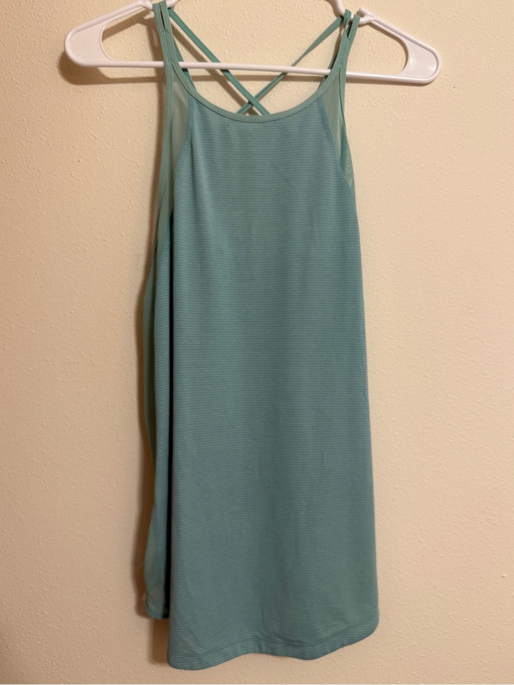 Lululemon Womens Clean Girl High Neck Strappy Wild Tank Top Mint Green Gray